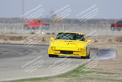 media/Oct-25-2025-CalClub SCCA (Sat) [[34c778dfbe]]/Group 2/Qualifying/
